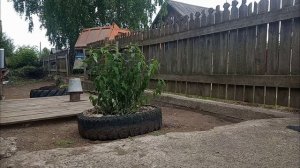 Песок для поднятия участка.