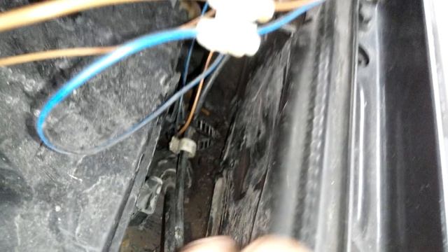 Audi A6 C4 Мокрый пол в ногах у водителя смотреть онлайн