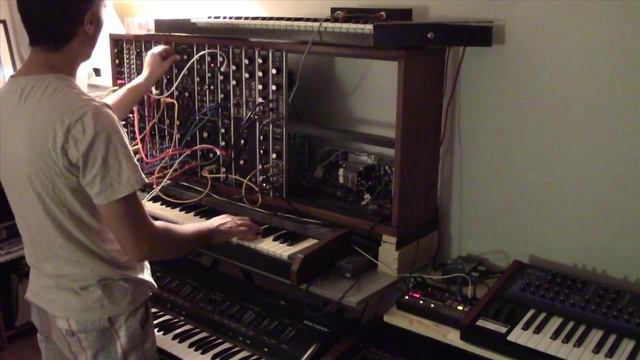 Mos-lab & Crumar Multiman S & Volca beat Korg Improvisation смотреть онлайн