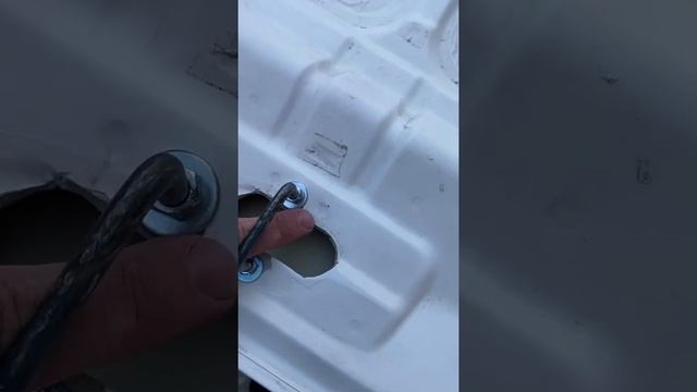 Пластиковый капот OEM style на Hyundai Getz рестайлинг (04-10) смотреть онлайн