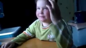мальчик учит стих с матом