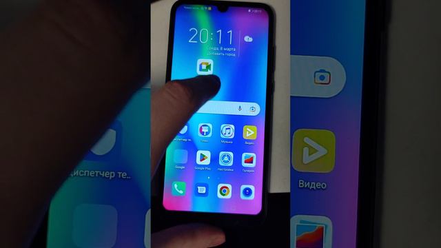 дисплей Honor 10i