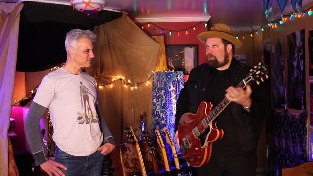 JD Simo's 1962 Gibson ES-335 | Rig Rundown Trailer смотреть онлайн