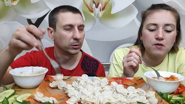 ПЕРВЫЕ ПЕЛЬМЕНИ В НОВОЙ КВАРТИРЕ МУКБАНГ | THE FIRST DUMPLINGS IN THE NEW APARTMENT MUKBANG #мукбан смотреть онлайн