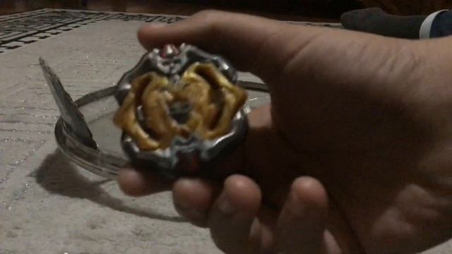 Beyblade лучник геркулес vs самодельный волчок смотреть онлайн