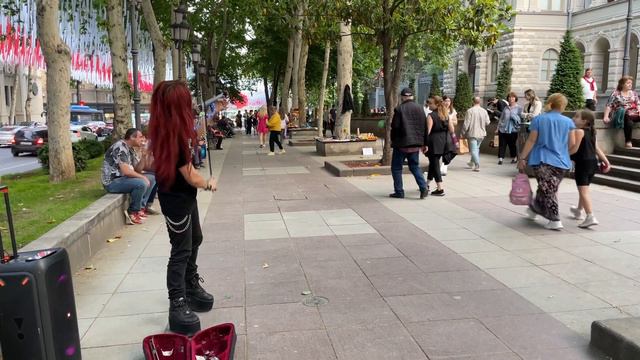 A Tale of Secret Love | Gogi Tsabadze - Me Saidumlos Shenaxva Vici | Tbilisi Street Music смотреть онлайн