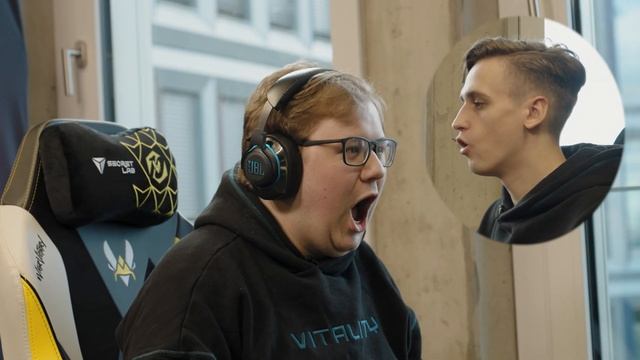 Kicks aka the best Read My Lips player ever (no) смотреть онлайн