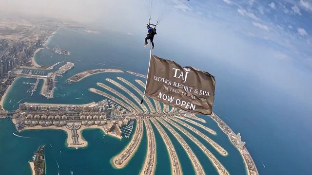 Taj Exotica Resort & Spa, The Palm, Dubai is ready to welcome you! смотреть онлайн