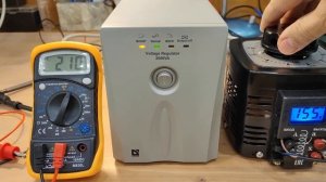 Стабилизатор напряжения defender 2000 VA