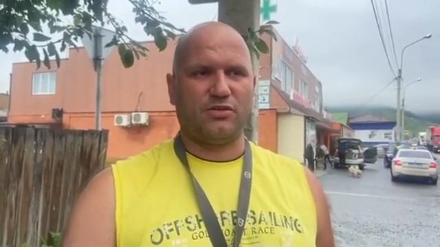 Пешеход попал под колеса смотреть онлайн