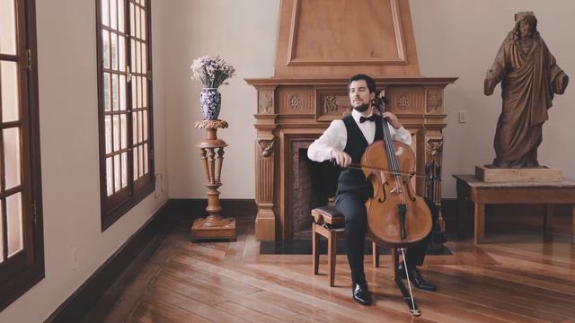 Bach: Cello Suite No. 5 - I. Prelude | Ilia Laporev смотреть онлайн