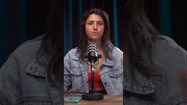 Coca-Cola бренд, который приносит праздник