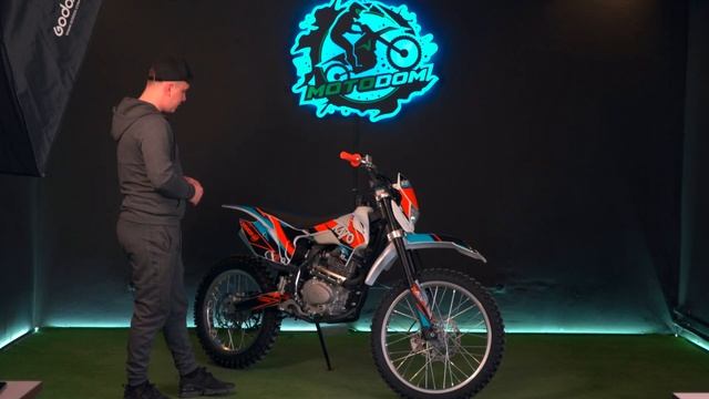 Как правильно выбрать себе мотоцикл, обзор на самые доступные эндуро Kayo, Ataki смотреть онлайн