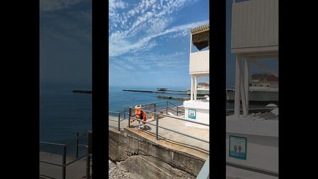 Пляж санатория "Металлург" г. Сочи-июнь 2022г. смотреть онлайн