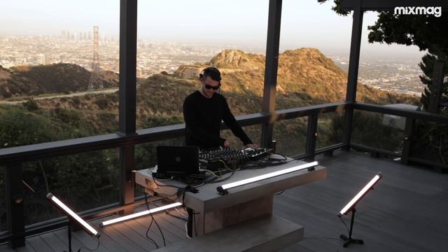 Matador melodic techno set from the Hollywood Hills смотреть онлайн
