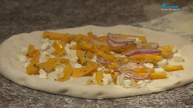 Пицца с тыквой и беконом смотреть онлайн