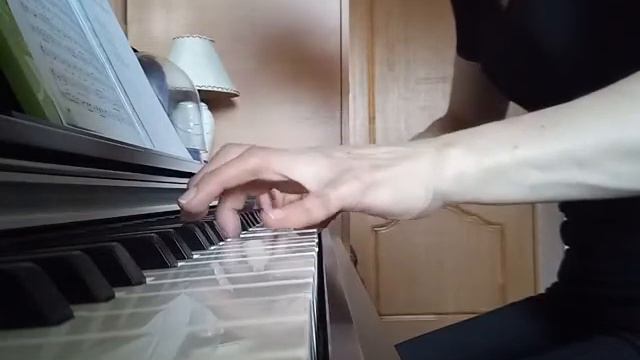 Балташева С. Аккомпанемент. Л. Хамиди "Елка жыры" смотреть онлайн