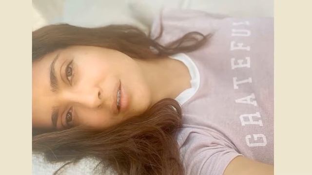 53летняя Сальма Хайек без макияжа выглядит на 20 лет моложе смотреть онлайн