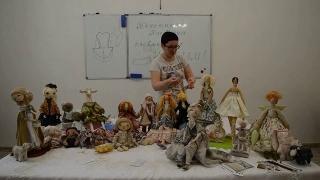 Текстильные куклы. Посиделки в Шкатулочке 24 мая 2015. Часть 4 из 9 смотреть онлайн