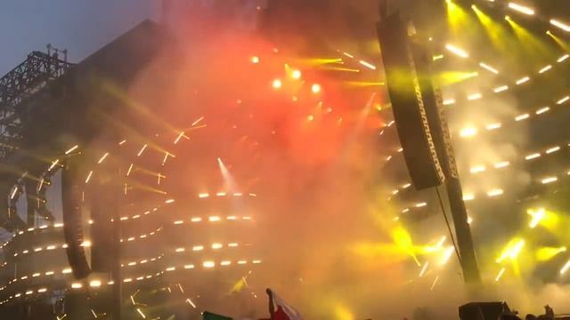Tiësto & Sevenn - Boom UMF 2017