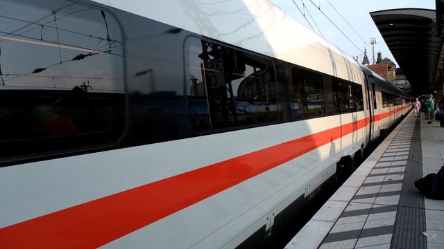 DB ICE 4 in Hamburg Hbf смотреть онлайн