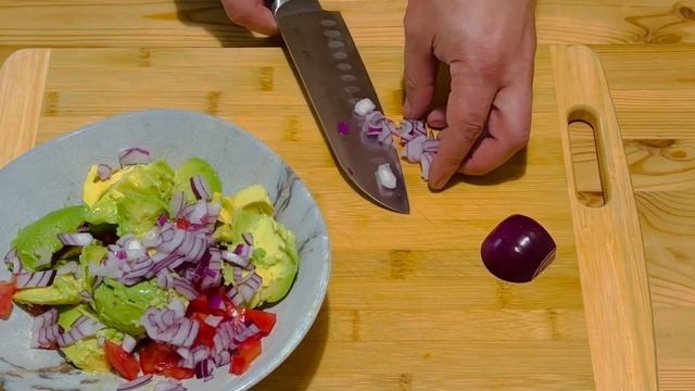 Бутерброды с намазкой из авокадо! смотреть онлайн