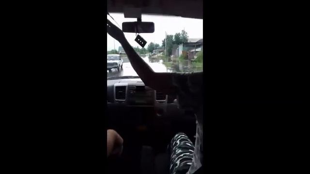 Паводок в Амурской области. Вода пришла в поселок Серышево. смотреть онлайн