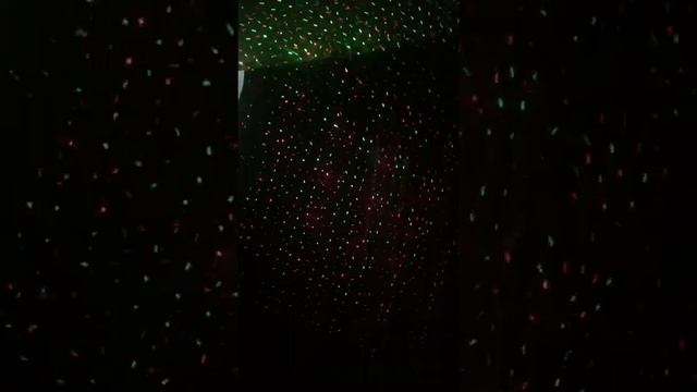 Новогодний праздничный лазерный проектор для дома. Christmas laser for home. holiday projector смотреть онлайн