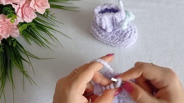 Пинетки из плюша на новорожденных смотреть онлайн