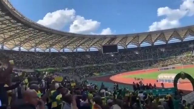 #LIVE WIKI YA WANANCHI.YANGA NI BALAA SHUHUDIA MASHABIKI WALIVYOFURIKA смотреть онлайн