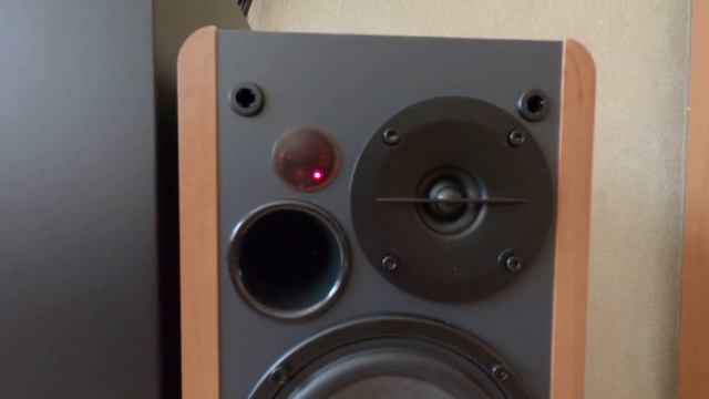 Edifier R1280DBs push the air смотреть онлайн