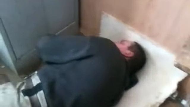 Я сплю в обед смотреть онлайн