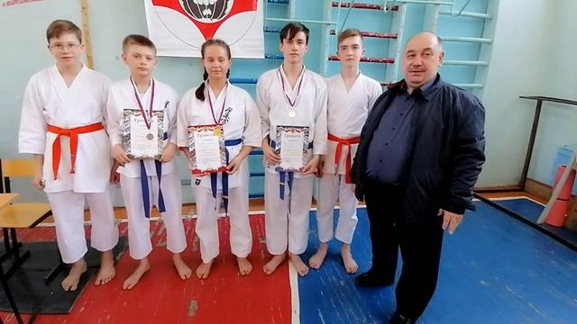 Гайские каратисты захватили пьедестал. смотреть онлайн