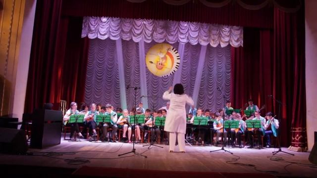 В. Биберган Галоп из сюиты "Променад" смотреть онлайн