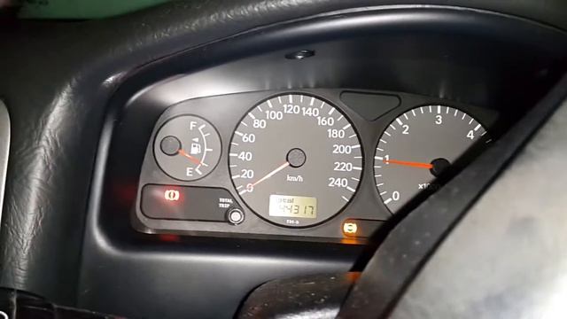 We got snow again. And Toyota Avensis D4D 2002 cold start 0°C смотреть онлайн