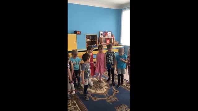 Фрагмент ООД по речевому развитию в средней группе "В гостях у сказки" смотреть онлайн