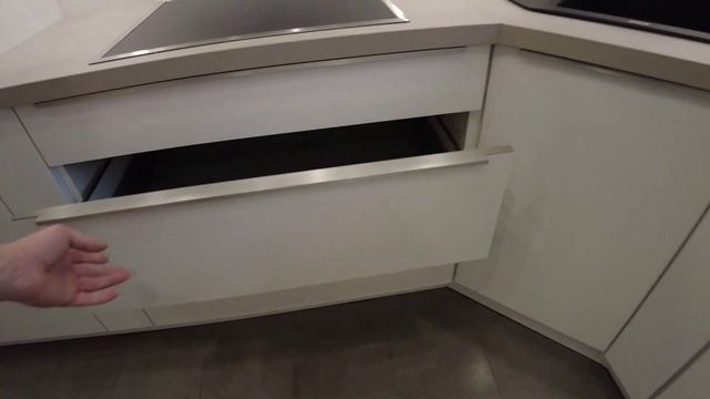 Мебель в Германии стала очень дорогой, но мы всёравно купили / Полны обзор... смотреть онлайн