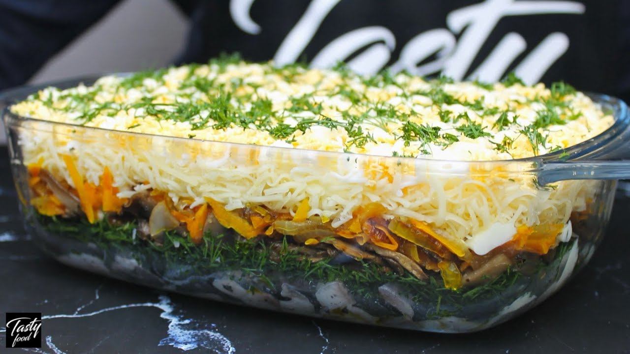 ПОЖАЛУЙ ЛУЧШИЙ САЛАТ НА НОВОГОДНИЙ СТОЛ смотреть онлайн