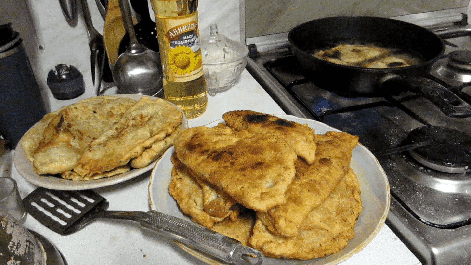 Секрет самых сочных чебуреков. Рецепт домашних чебуреков