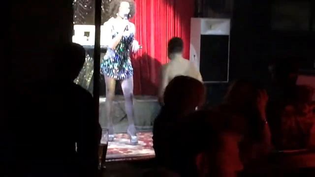 Джессику укусили