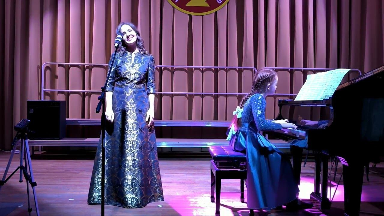 8. А. Дюбюк, сл. Чуевского - «Птичка». Исп. Трушина Софья и Чернышева Н.В. смотреть онлайн