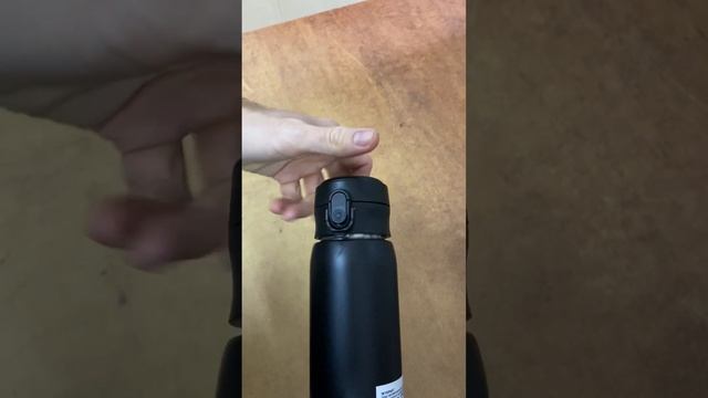 Швидкий огляд термочашки UZSPACE 4076. смотреть онлайн