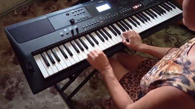 Красивая музыка из итальянской эстрады песня "Либерта" смотреть онлайн