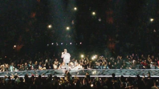 Earned it by The Weeknd live at Excel Energy Center in St. Paul Minnesota in 4k смотреть онлайн