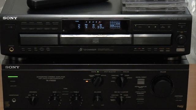 Sony CDP-CE525 - демонстрация работы и внутреннее устройство .