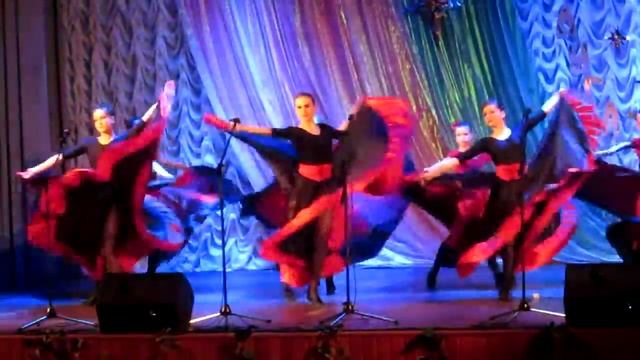 Испанский танец! смотреть онлайн