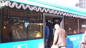 Штурм автобуса №851 до аэропорта Шереметьево у метро "Речной Вокзал"