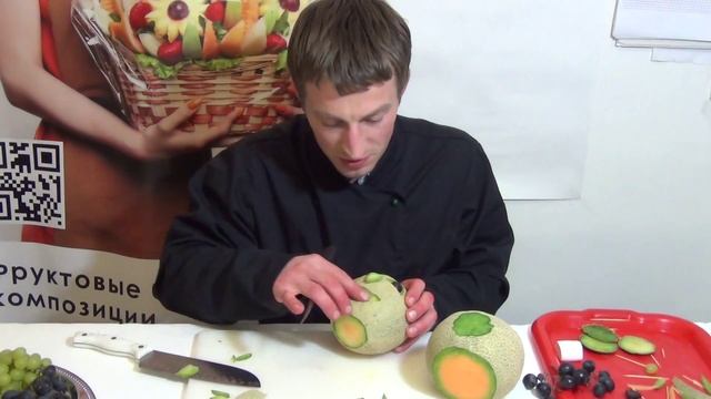 Как сделать зайца из фруктов- Фруктовый мастер - Fruitm смотреть онлайн