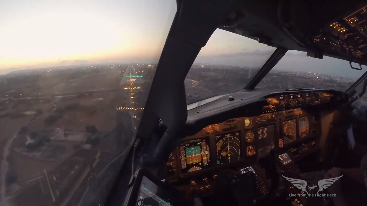 Съемка из кабины пилота