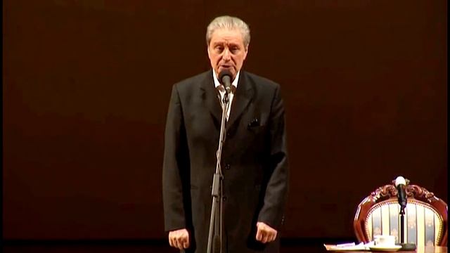 Владимир Маяковский. Облако в штанах (фрагмент) смотреть онлайн